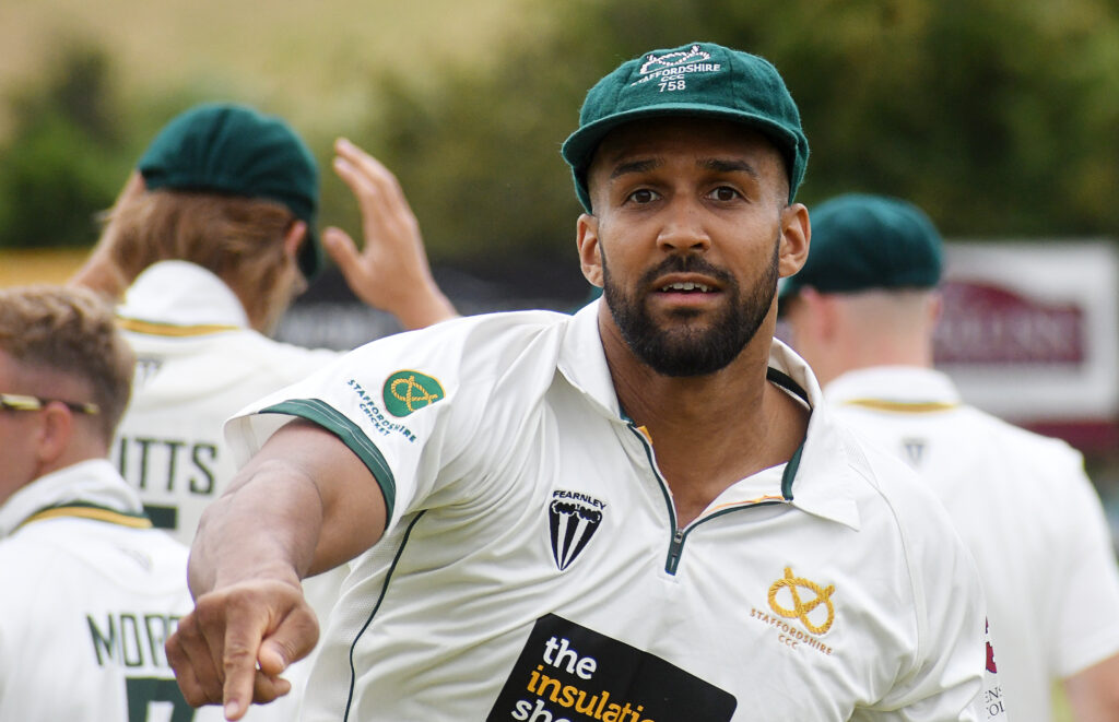 Paceman Liam Hurt made the breakthrough for Staffordshire on the final day against Bucks.